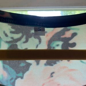 Floral floor length maxi dress in size small with 3/4 length sleeves